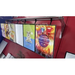 EXPOSITORES 50X70CM CON LUZ NEGRO, PANTALLAS HORIZONTALES Y VERTICALES, INCLUYE SOPORTE