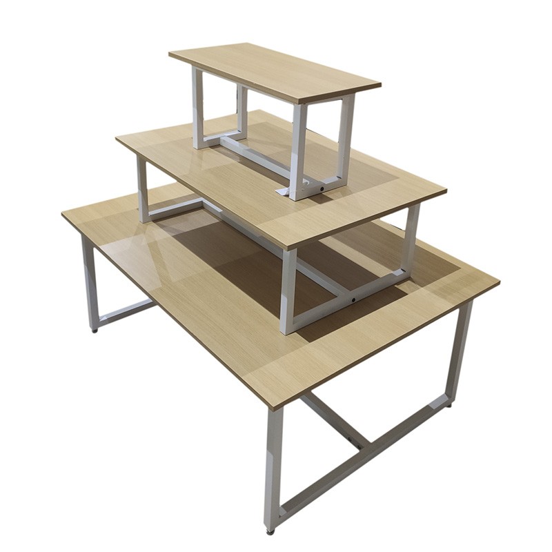 Expositor De Madera Y Metal Blanco Tres Niveles