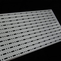 PANEL PERFORADO BLANCO